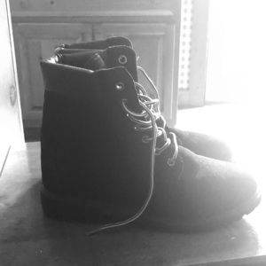 Black boots